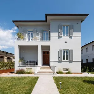  Villa Fedora Luxury Italy