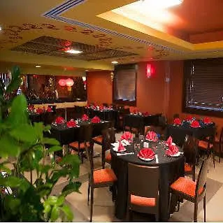 Citymax Sharjah 3*,